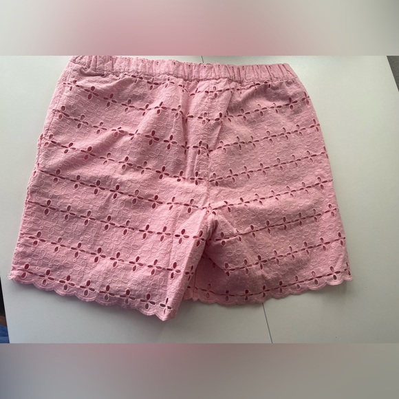 Hanna Andersson Baby Pink Scallop Embroidered Pull On Airy Eyelet Shorts 130 8 - Picture 2 of 4